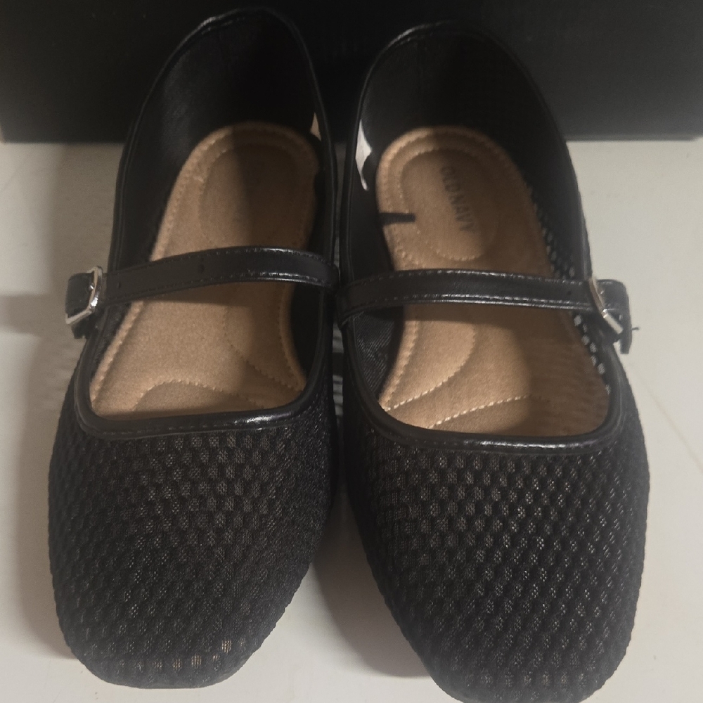 Old Navy Black Mesh Flats